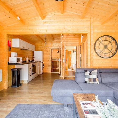 The Baltic Cabin - Cains Brewery Village Ливерпуль Экстерьер фото