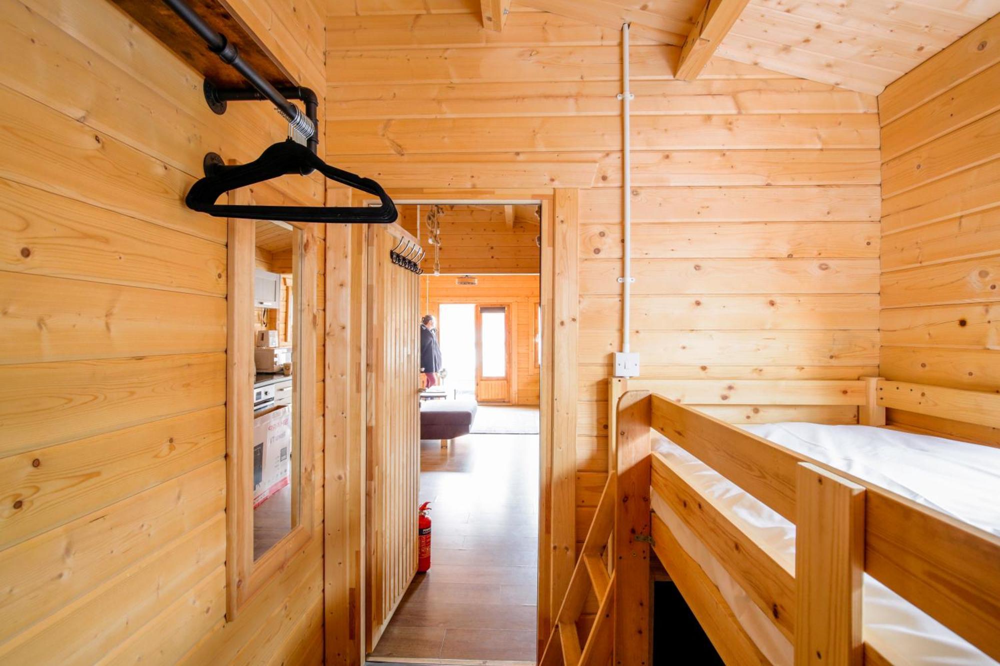 The Baltic Cabin - Cains Brewery Village Ливерпуль Экстерьер фото